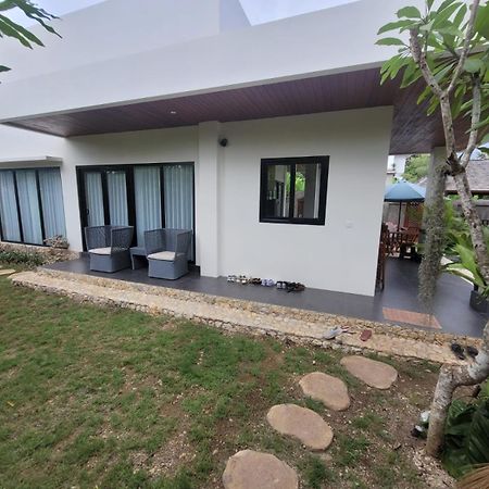 Villa Niang Ando Лабуан Баджо Екстериор снимка